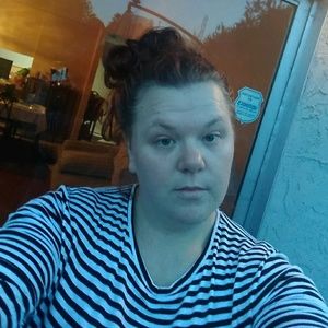 Meet your Posher, Ashlee